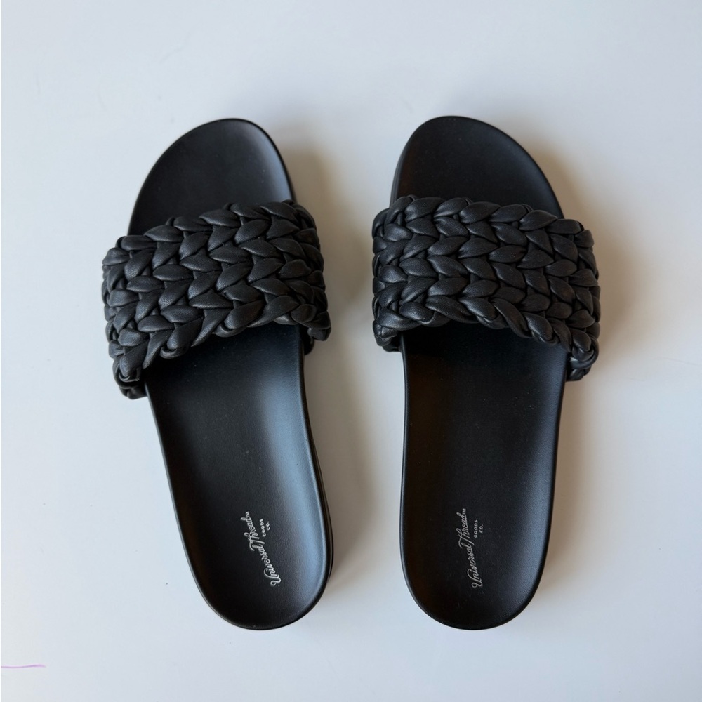 Woven BlackSandals Universal Thread - 8.5